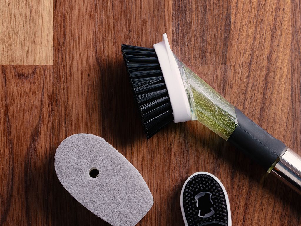 SPÜLBÜRSTE MIT SEIFENSPENDER - 4