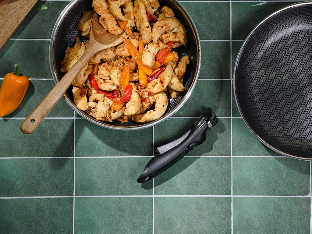 SAUTÉPFANNE MIT ABNEHMBAREM GRIFF 26CM SET - 7